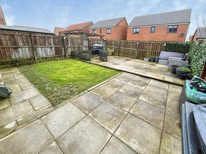 Photo 6- click for photo gallery